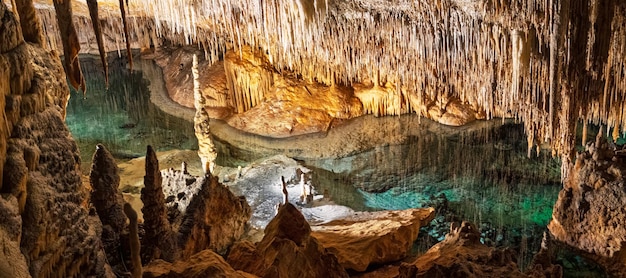 Worldwide Caves