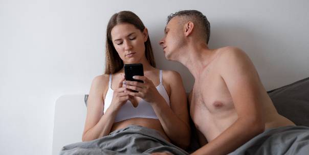 Sexual Communication ( 18+ )