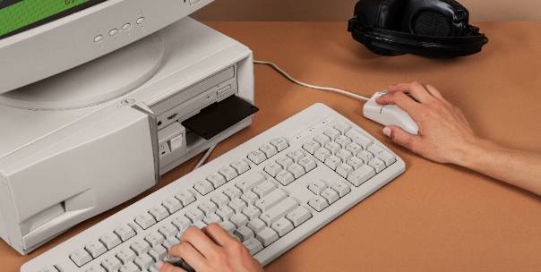 Input output device 