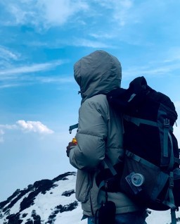HICH:Travel isn’t just about seeing new places—it’s about discovering new parts of yourself along the way.