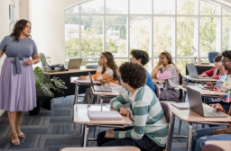 HICH:In which phase of the instructional development cycle do you assemble the team, anticipate and prevent potential problems, and set timelines? #teacher