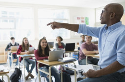 HICH:Teacher presents various examples of plane figures to her class. Afterward, she asks students to give the definition of each. What method did she use?