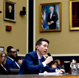 HICH:Should TikTok be banned in the USA due to the alleged privacy and data violantions?