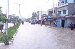 HICH:पानी परिरहेको समयमा तपाईँलाई तलकामध्ये कुन कुरा बढी मनपर्छ ?