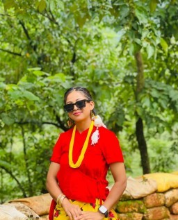 HICH:कालो चस्मा लाउ है कान्छी विशाल बजारको 😎
Happy Hour program ❤️😊