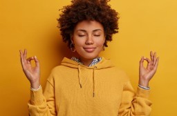 HICH:Why is emotional intelligence important in personal and professional life?