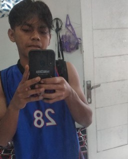 HICH:🤳📸👌
