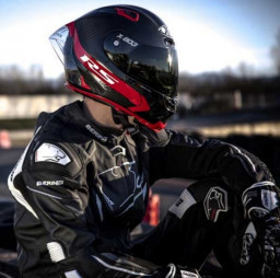 HICH:What are the importance of motorcycle helmets and the safety regulations associated with them?