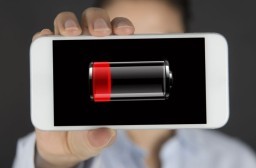 HICH:What’s the real reason your phone battery dies so fast? 🔋📱 #funny