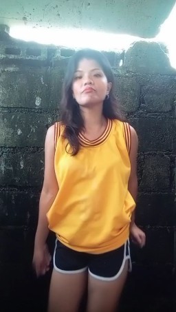 HICH:When words fall short, I let my body speak. Every step, every move is freedom in motion—because dancing isn’t just movement,its the rhythm of the soul
