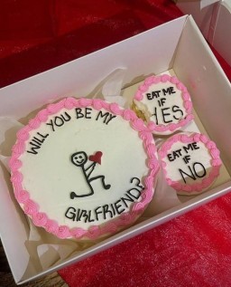 HICH:It might not be more fruitful but obviously it would be cakeful idea. #CakeIdeas