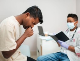 HICH:🩺 A Doctor’s Dilemma — What’s Your Take?
Poverty limits care;having to judge a patient by their slippers is a painful reality.
👇 Your thoughts: