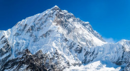 HICH:Which important facts do you like about Mt.Everest?