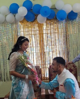 HICH:#3yearsago
#engagement 
#love
#followme
#hich