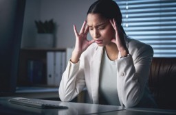 HICH:How does your body usually react when you’re stressed?
