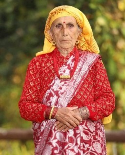 HICH:Grandmother 🙏 
#followme
#hich