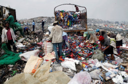 HICH:What’s the Most Effective Way to Reduce Plastic Pollution?