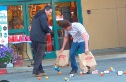HICH:You're in a hurry and see someone struggling to carry groceries.Do you stop to help, even if it means being late?