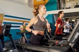 HICH:What are the positive effects of running or walking on a treadmill?