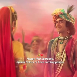 HICH:May your Holi be filled with vibrant colors, endless joy, and sweet memories with loved ones.
𝙃𝙖𝙥𝙥𝙮 𝙃𝙤𝙡𝙞💖