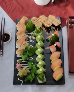 HICH:What is this food name🍣??