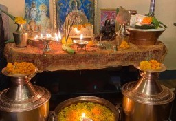 HICH:I believe in god that has most powerful essence to destroy and bless us. This is how i decorated my puja room and how i worship my god🙏