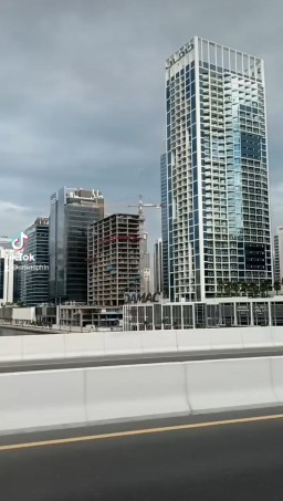 HICH:Rate this city
Please follow 🙏