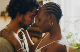 HICH:Which of these physical affection do you like to show to your partner or spouse?
#PhysicaAffections #Relationships