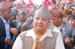 HICH:Why people want king in Nepal again
#kinglover#freedomlover🥀🥀🥀🇳🇵🇳🇵