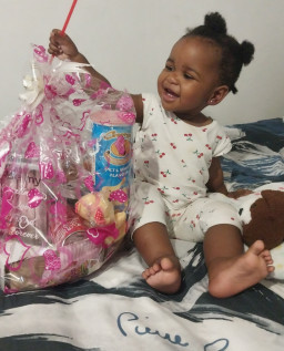 HICH:Please follow me and I will follow back 😊 happy birthday my daughter🥰