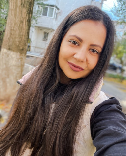 HICH:Hello friends! 🥰♥️
