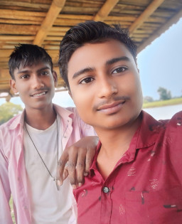 HICH:🇳🇵🥰🥀